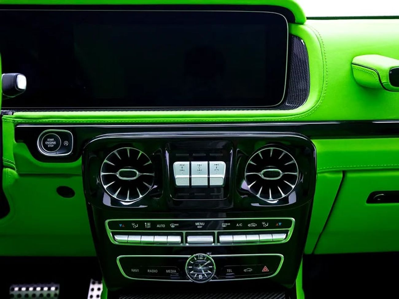 مرسيدس بنز G 63 AMG (Lumma Kit CLR G770) | GCC Spec | With Warranty and SC