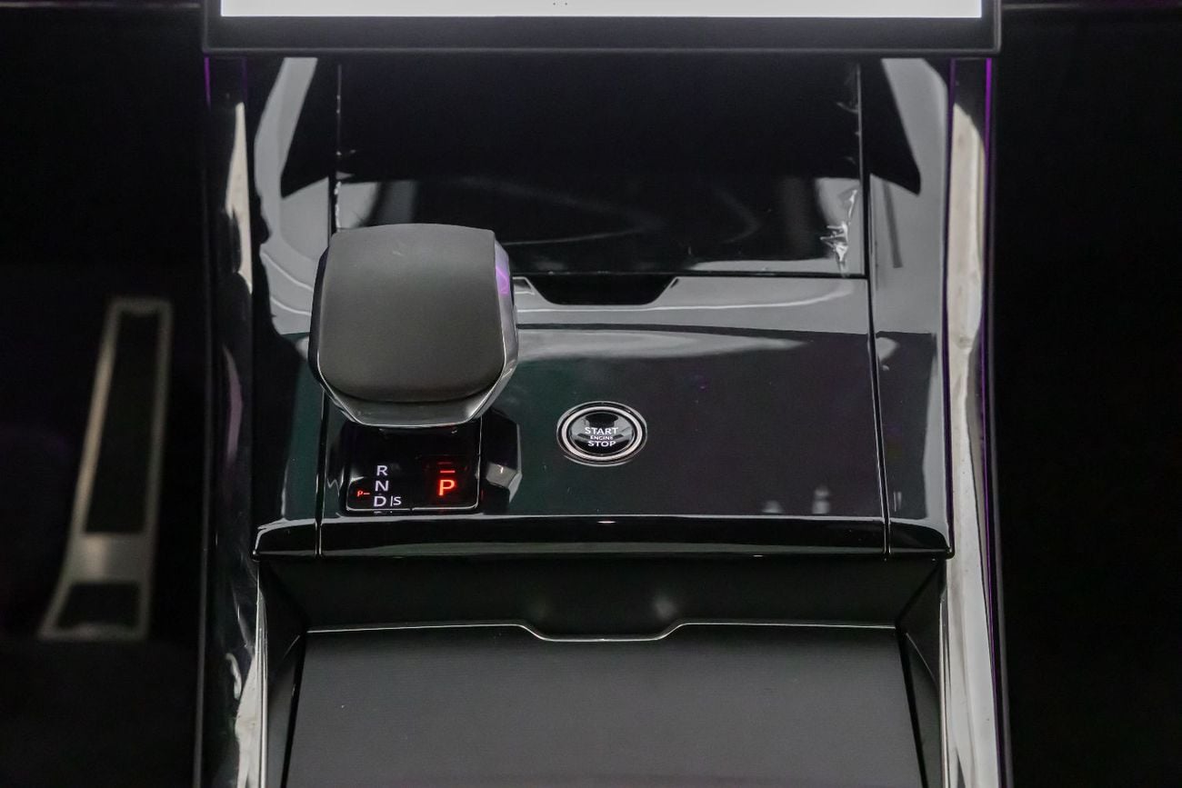 Land Rover Range Rover Sport S P400 3.0L 2024 Range Rover | Sport P400 | Dynamic HSE |  GCC Specs | Al Tayer Warranty & Service C