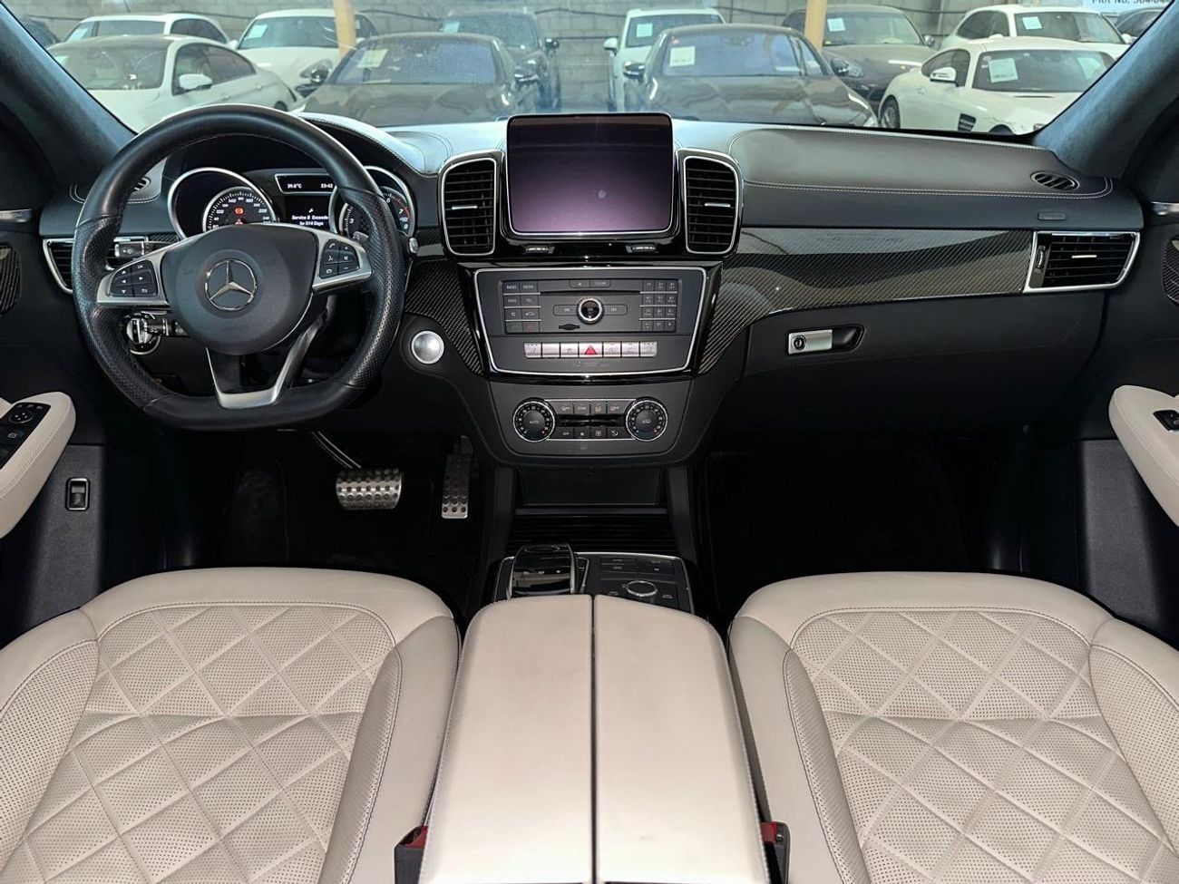 مرسيدس بنز GLE 43 AMG MERCEDES GLE 43 AMG COUPE 2017 | DESIGNO PACKAGE | CARBON INTERIOR TRIM | 22” AMG DOUBLE SPOKE WHEEL