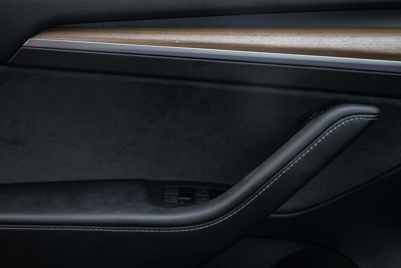 Tesla Model 3 Long Range (AWD)