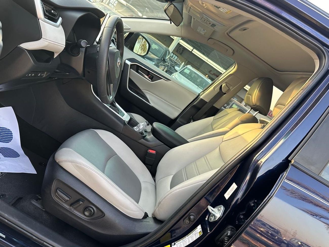 Toyota RAV4 2021 RAV4 xle premium