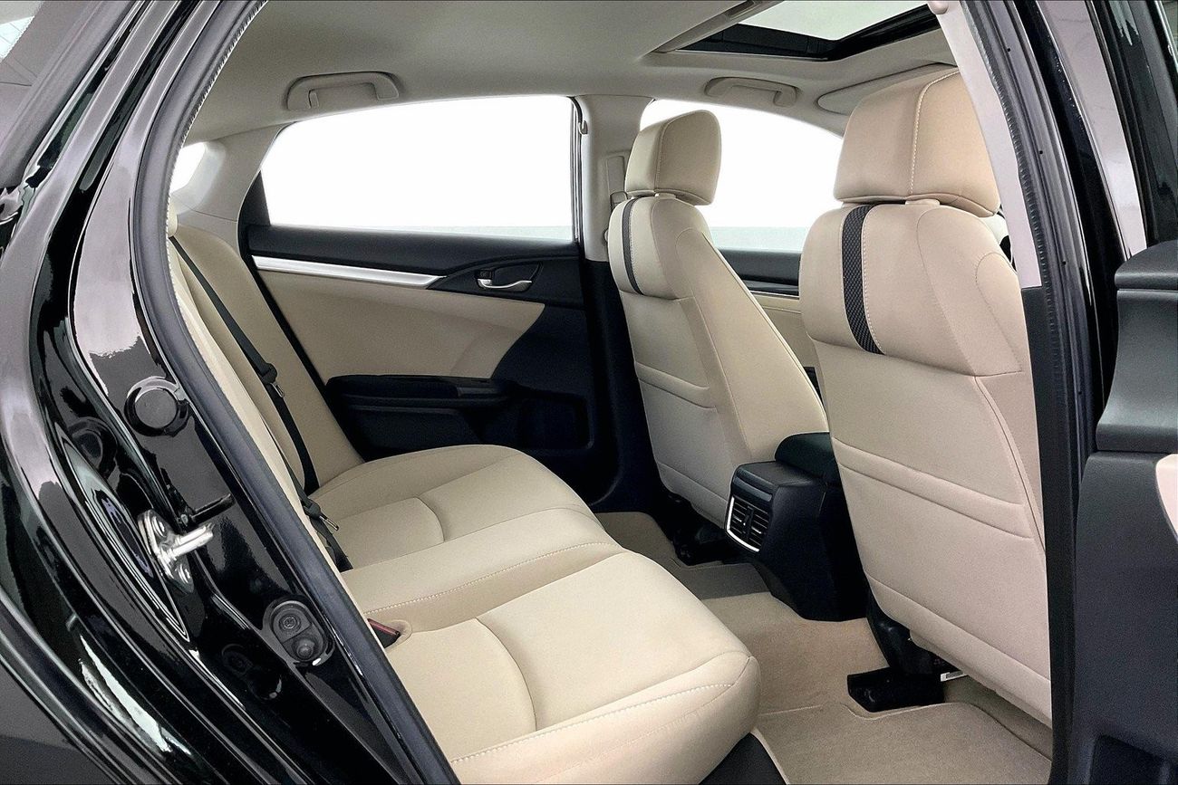 جيب جراند شيروكي Limited | عرض العيد الحصري | خالية من أضرار الفيضانات