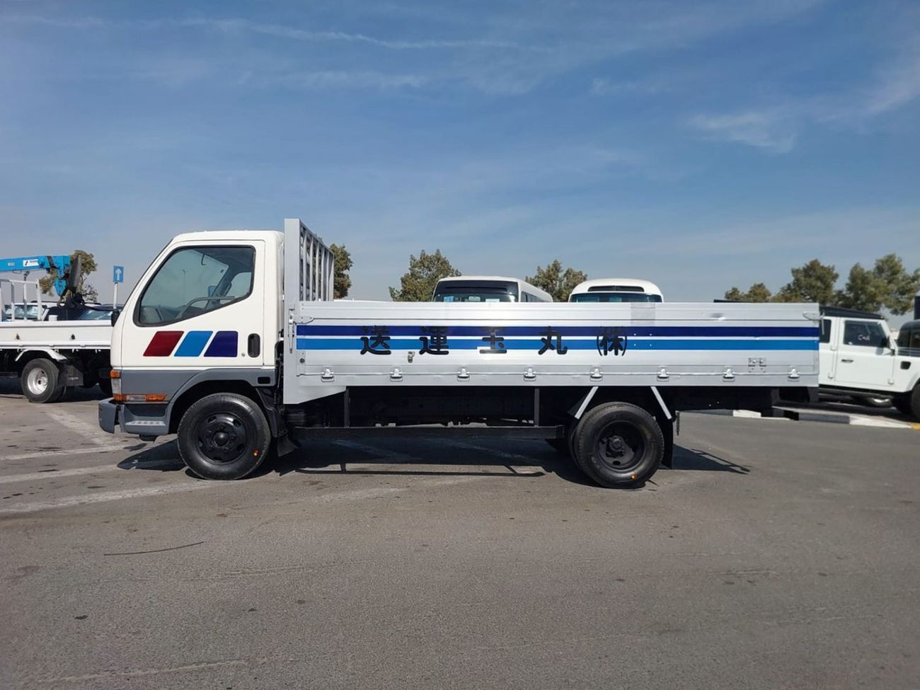 Mitsubishi Fuso Canter MITSUBISHI CANTER TRUCK RHD 1997 MODEL 4.5 L DIESEL MANUAL(PM32294)