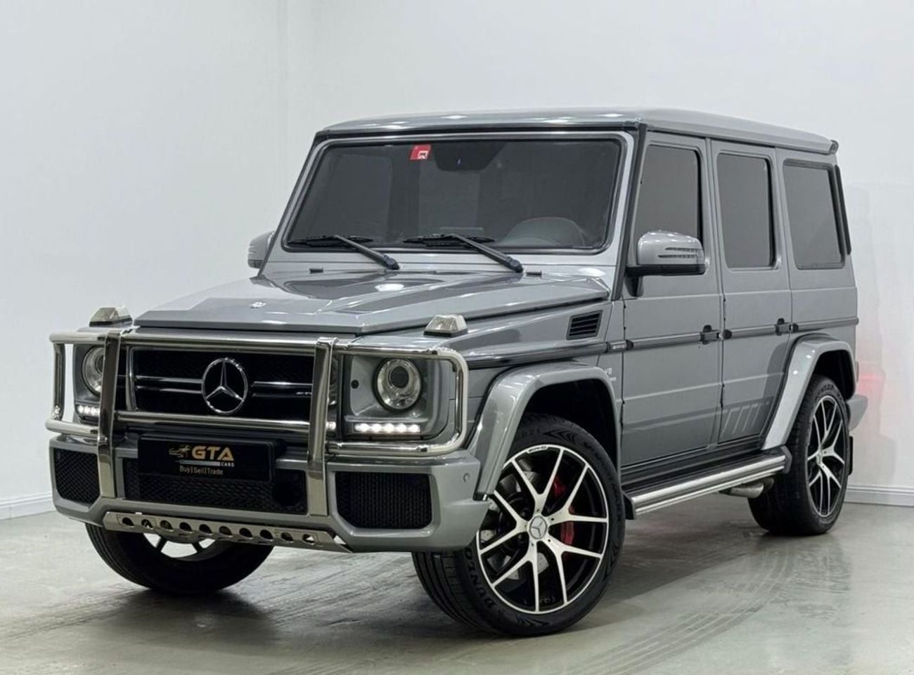 Mercedes-Benz G 63 AMG Std 5.5L 2017 Mercedes Benz G63 AMG, Full Mercedes Service History, Carbon Fiber Package, GCC