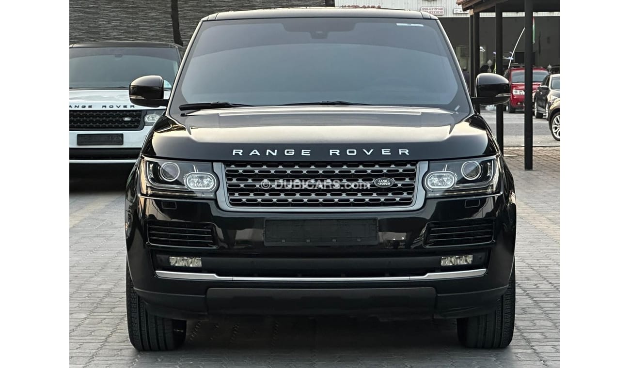 Land Rover Range Rover Range Rover vogue v8 2014  Price: 95,000 dirhams  Mileage: 128.000km  Gulf specifications, full opti