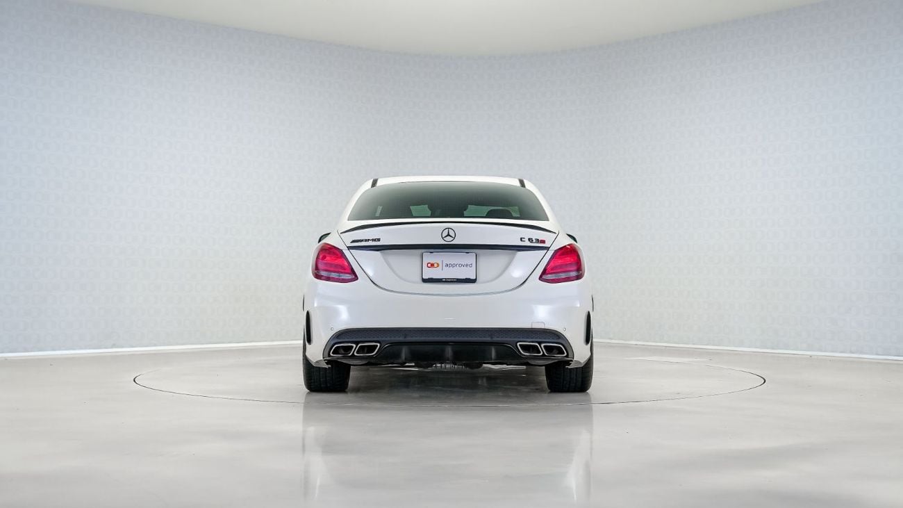 Mercedes Benz C63 AMG S