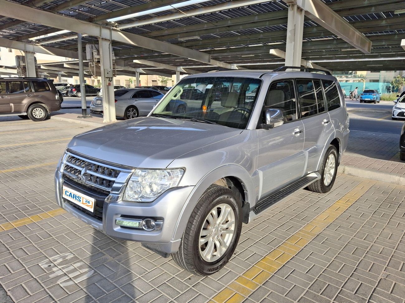 Mitsubishi Pajero GLS Highline 3.8L (274 HP) GLS HIGHLINE 3.8 | Zero Down Payment | Home Test Drive