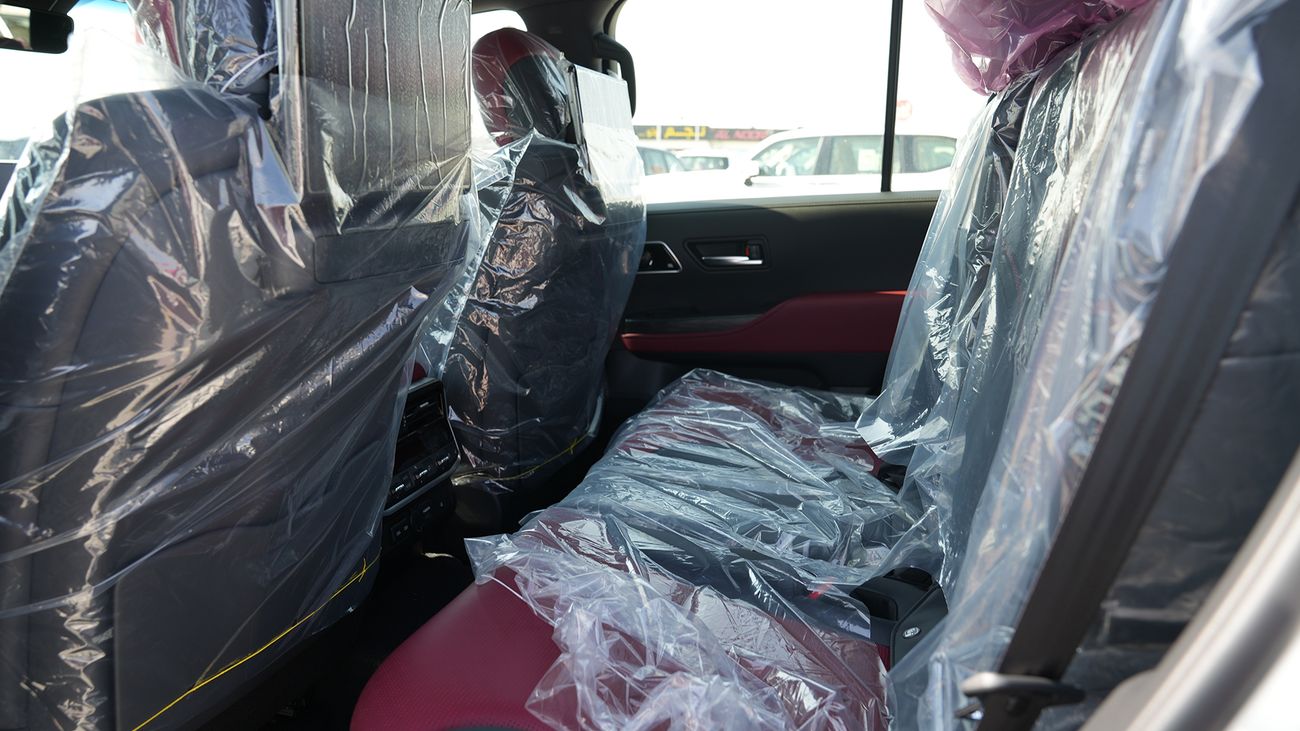 تويوتا لاند كروزر GR Sport