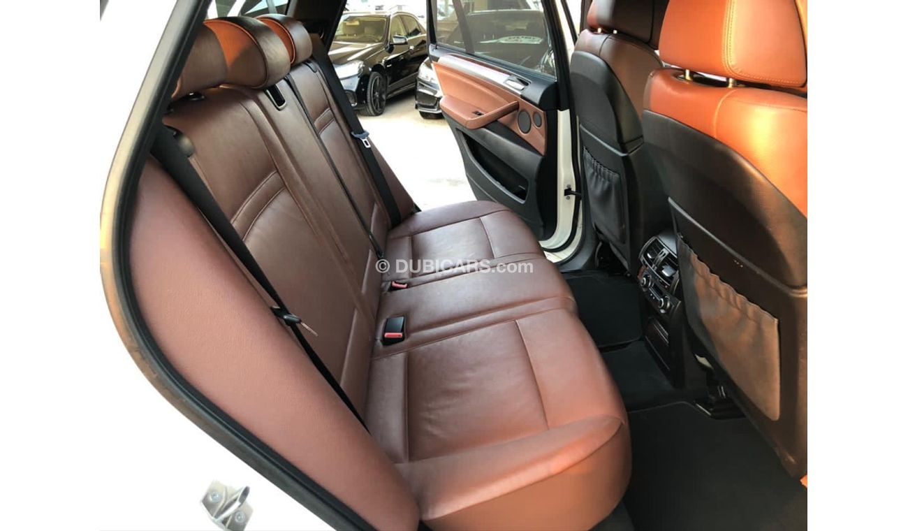 BMW X5 Bmw X5 model 2013 car prefect condition full option low mileage panoramic roof leather seats back ca