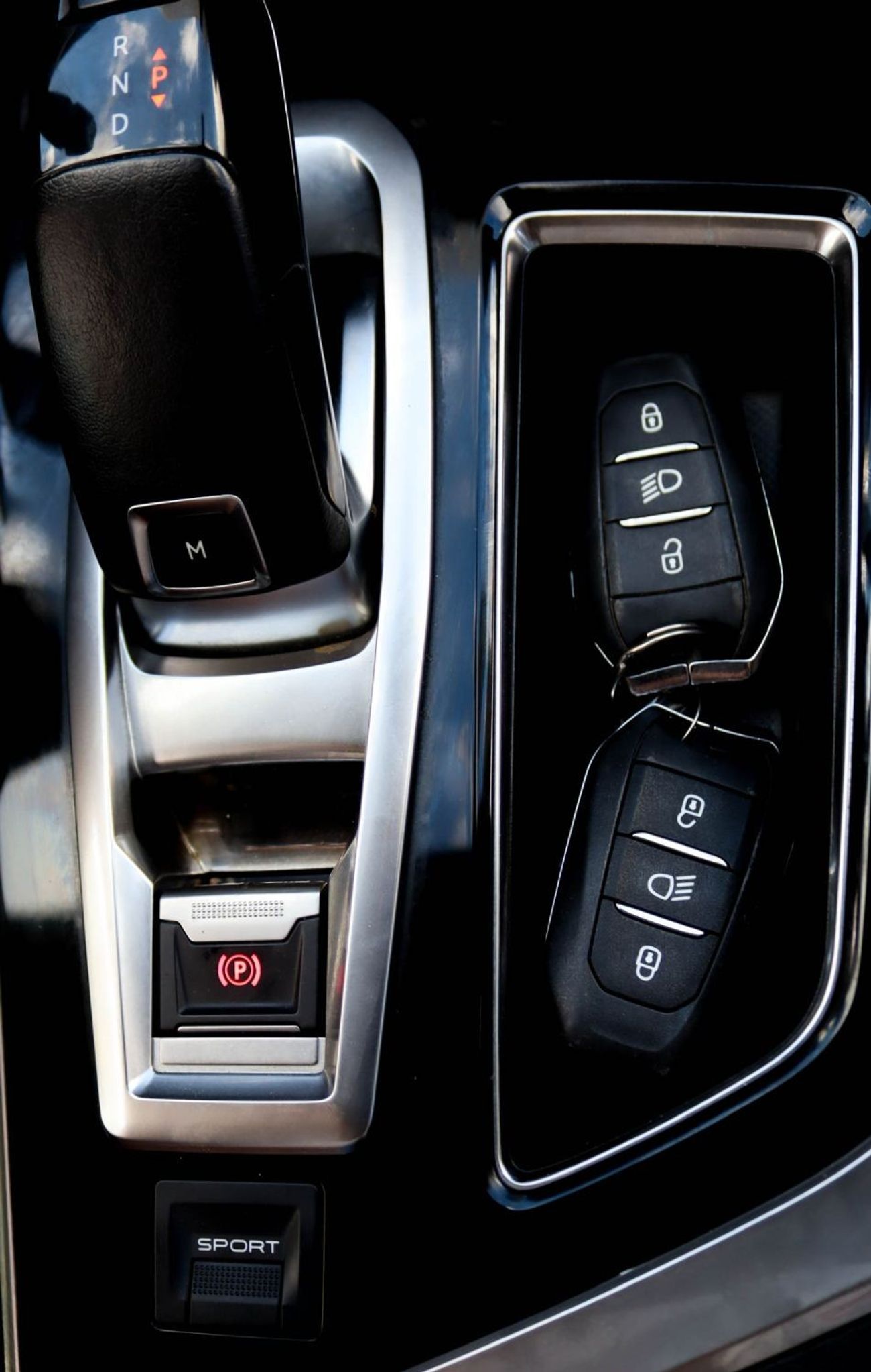 بيجو 5008 اكتيف بيجو 5008 2019 خليجي بحالة ممتازة بدون صبغ بدون حوادث