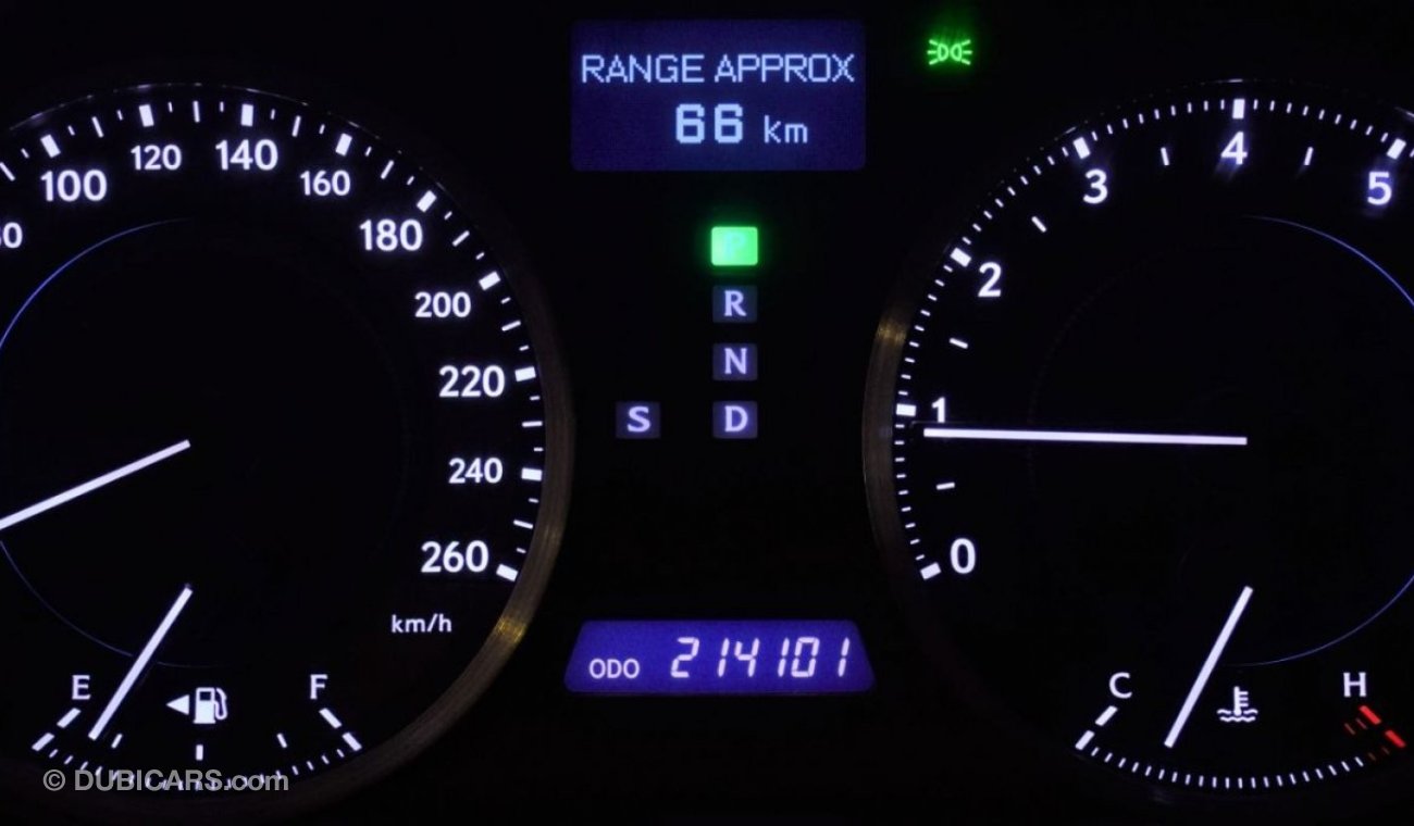 Lexus IS300 EXCELLENT DEAL for our Lexus IS 300 ( 2012 Model! ) in White Color! GCC Specs