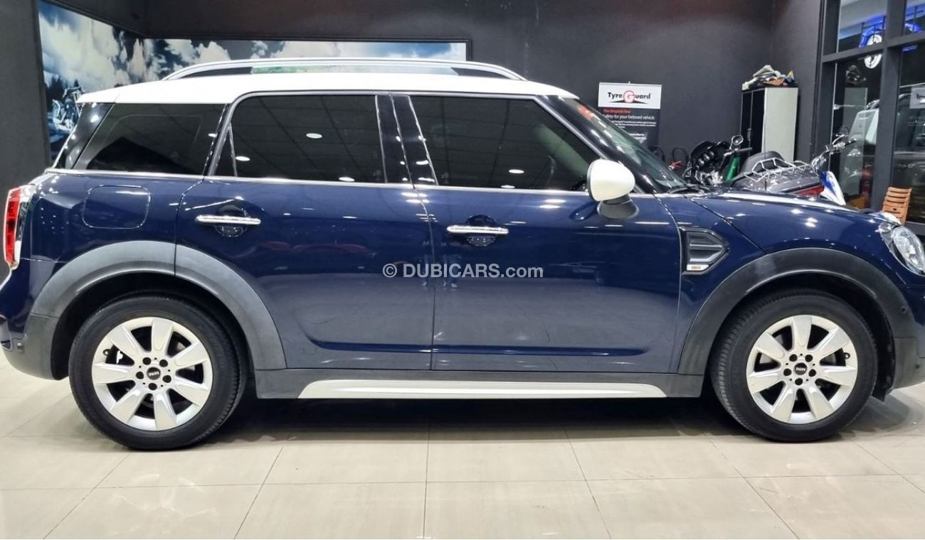 Mini Cooper Countryman Std MINI COOPER COUNTRYMAN 2018 GCC IN PERFECT CONDITION FOR 75K AED ONLY INCLUDING 1 YEAR WARRANTY