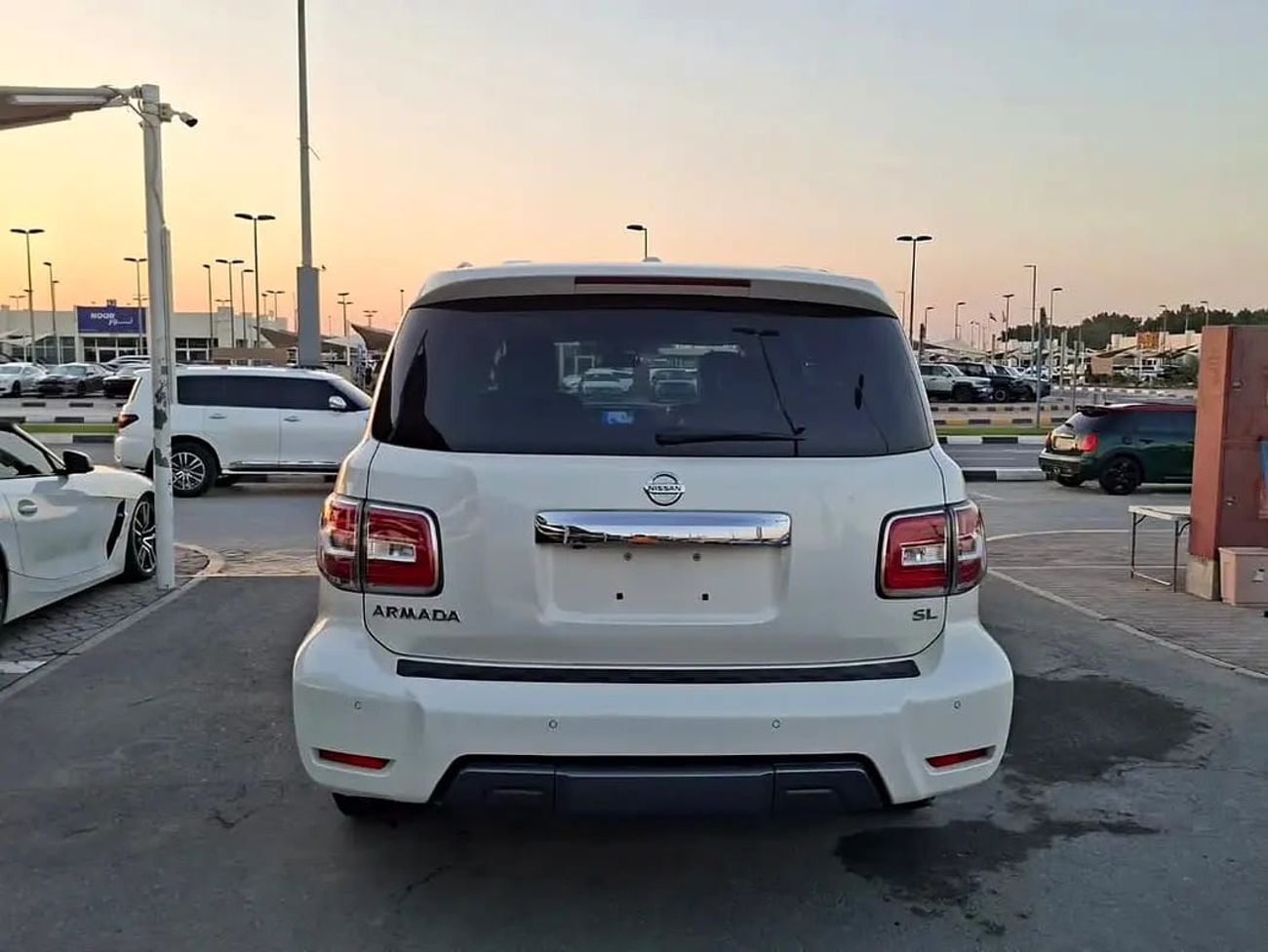 نيسان أرمادا SL - American Specs - Excellent Condition