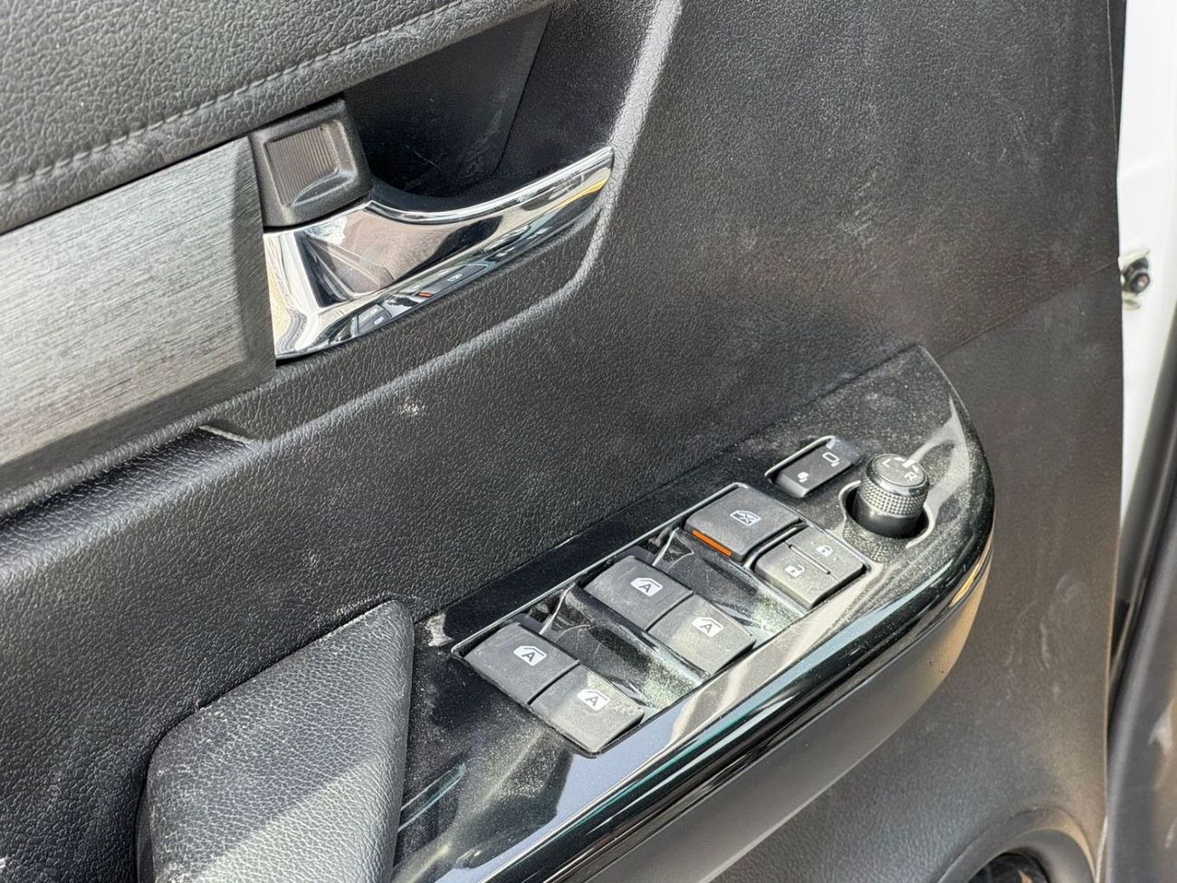 Toyota Hilux 2026 Toyota Hilux Adventure 4.0L petrol AT GCC spec