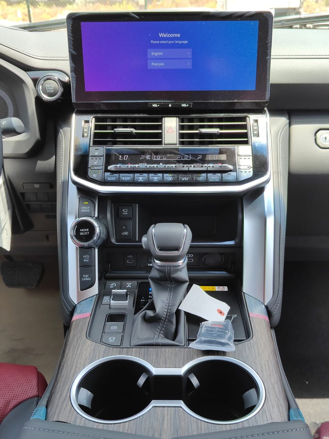 تويوتا لاند كروزر 2025 Toyota Land Cruiser LC300 VXR 3.5L V6 Twin Turbo Petrol A/T 4WD Africa Only