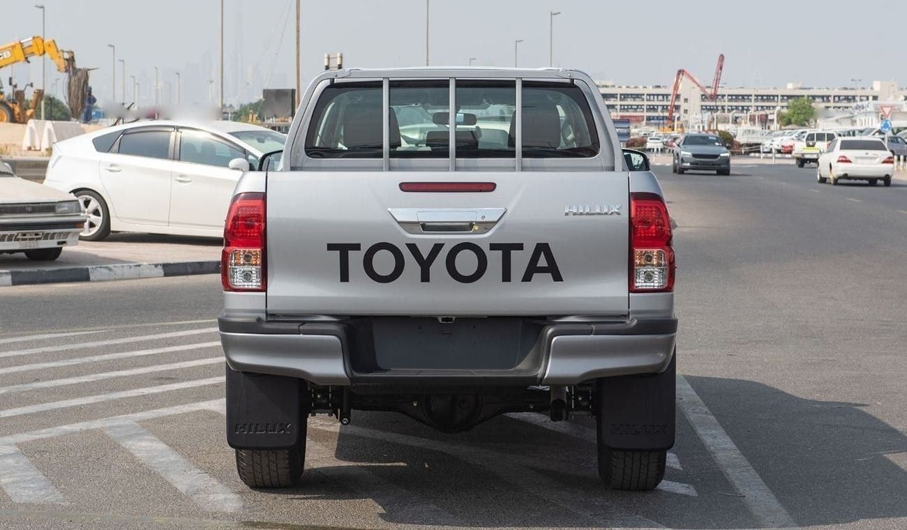 Toyota Hilux TOYOTA HILUX 2.4L MID OPTION A/T MY2025 FOR EXPORT