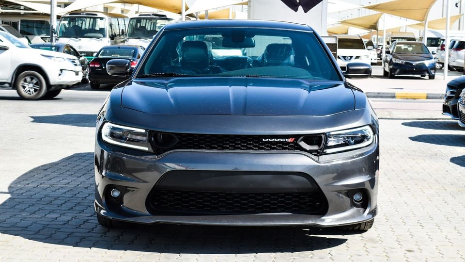 Dodge Charger With SRT kit for sale AED 42,000. Grey/Silver, 2016