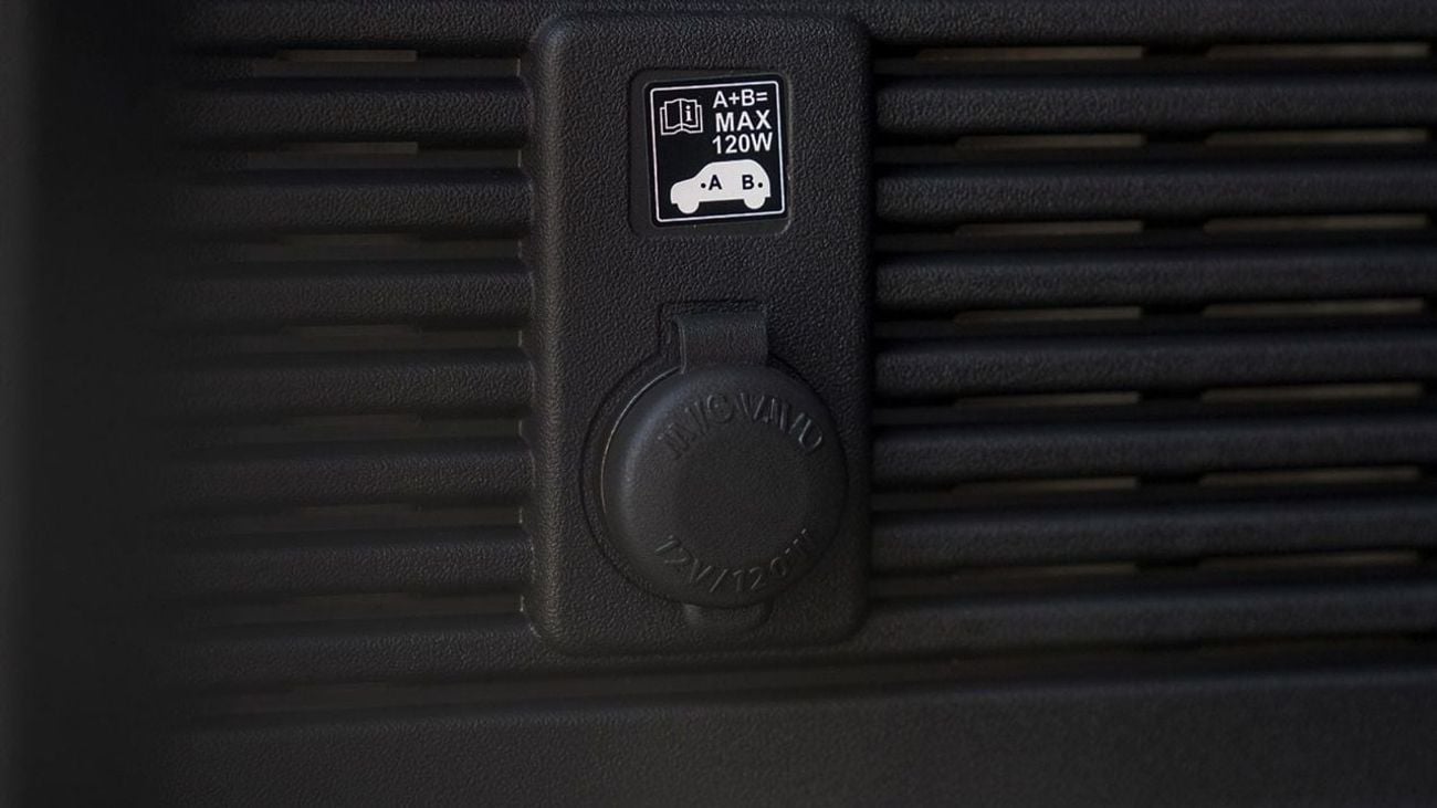 Suzuki Jimny 1.5L GLX (A/T)