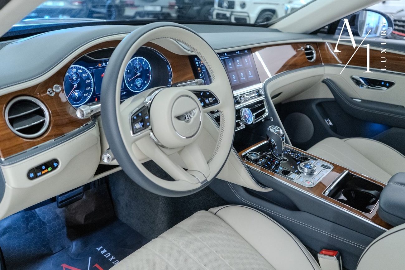 Bentley Flying Spur 4.0T V8 2023 Bentley Flying Spur, Warranty, Service Contract, GCC Spec, Full Service history