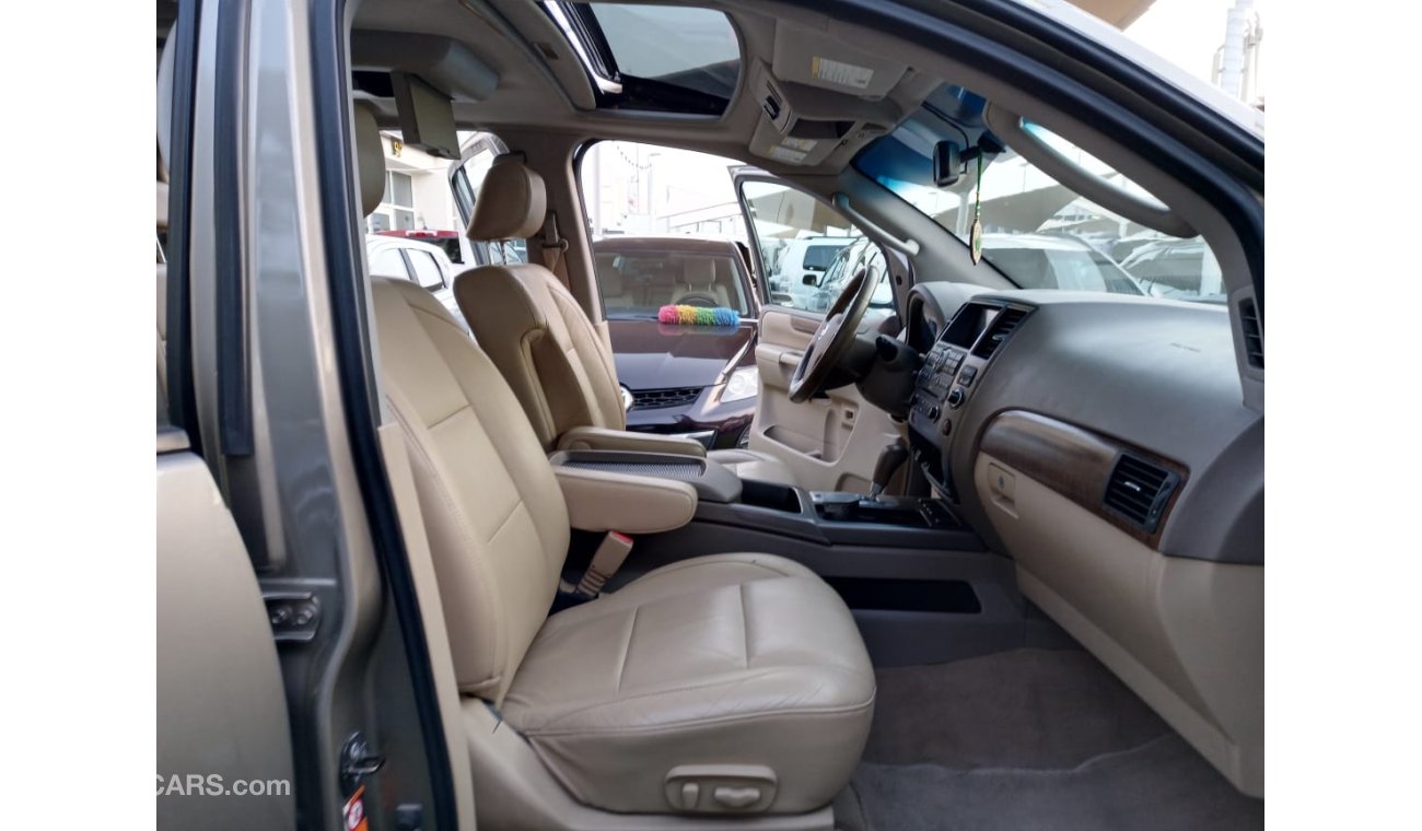 Nissan Armada Gulf Dye Agency 2009 model number one Wood leather hatch Rear wing Sensors in excellent condition, y