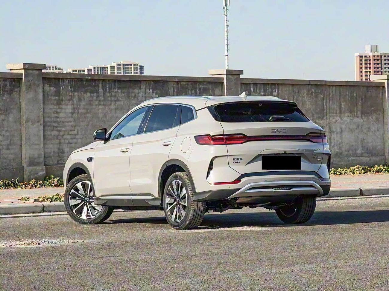 بي واي دي سونغ بلس DM-i 112KM Honor Edition | 2025 | Ready Stock Limited QTY | For Local Registration +10%