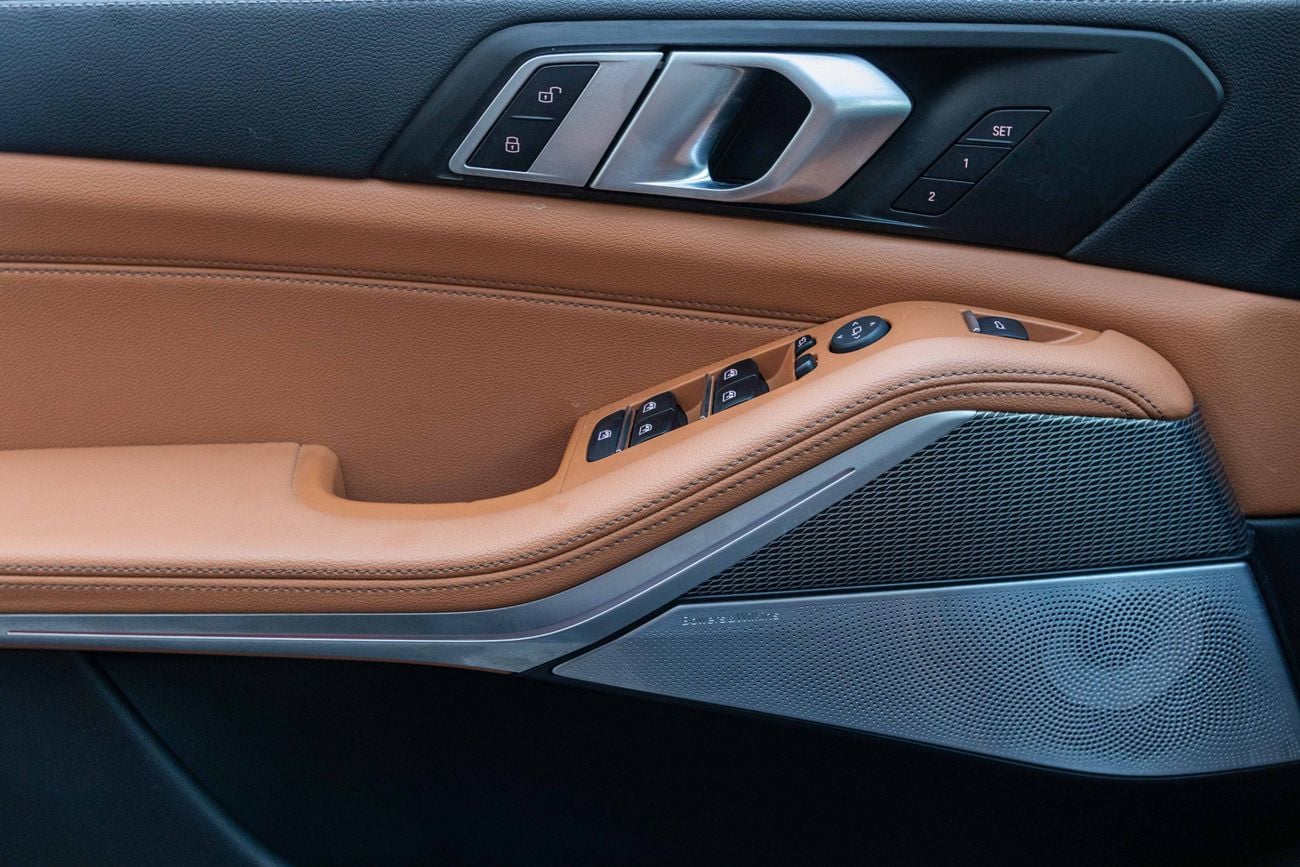 BMW X5 X5 Xdrive 40i M-Kit | 4,446 P.M | 0% Downpayment | IMMACULATE!