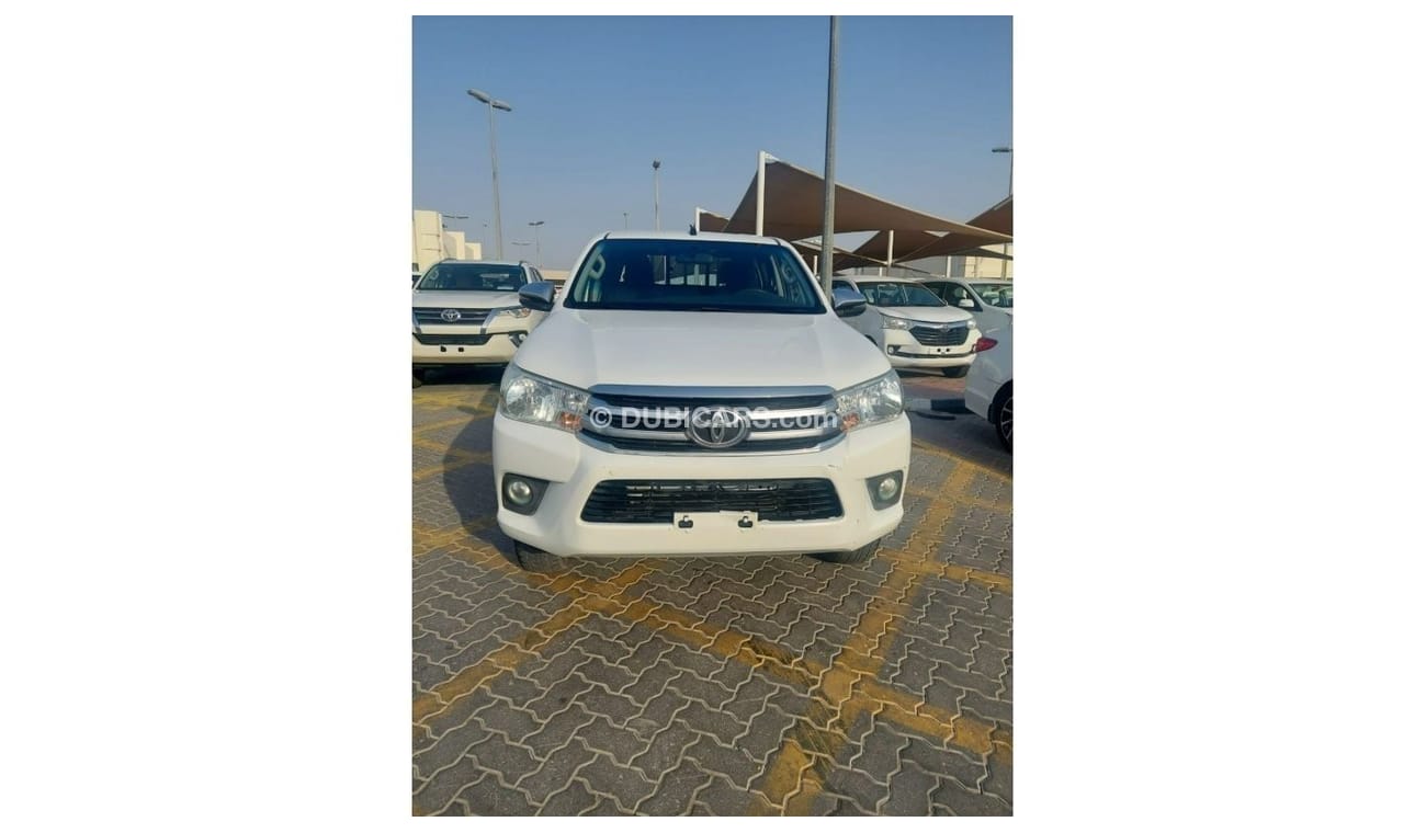 Toyota Hilux 2.4L DC 4WD DIESEL MANUAL TRANSMISSION