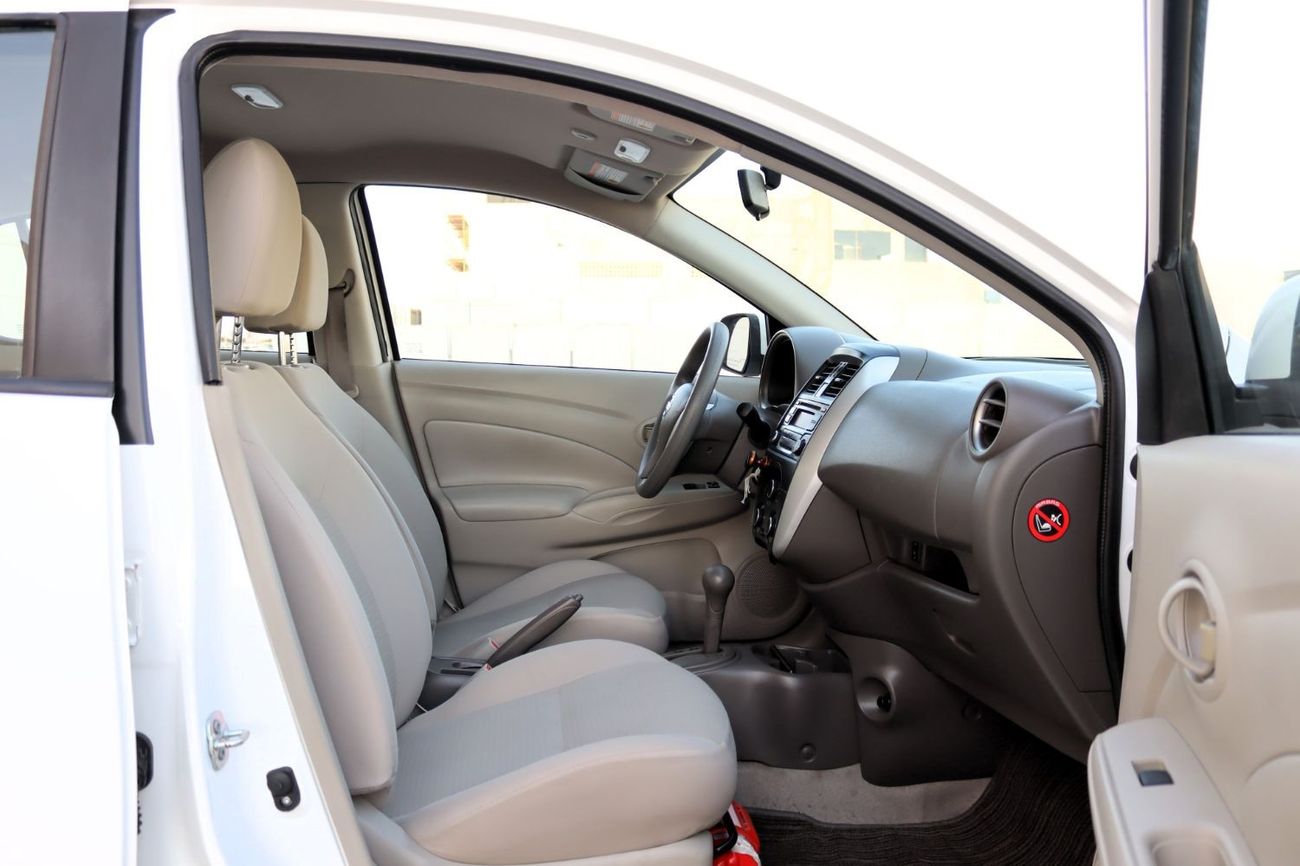 Nissan Sunny SL ACCIDENTS FREE - GCC - MID OPTION - ORIGINAL PAINT - PERFECT CONDITION INSIDE OUT