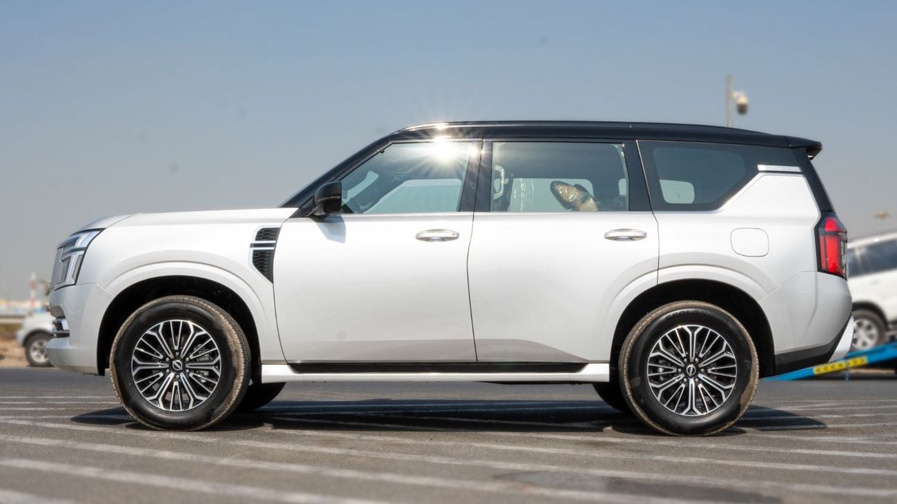 نيسان باترول 2026 Nissan Patrol SE Platinum 3.8L AT Petrol (Silver-Tan) (Black roof)