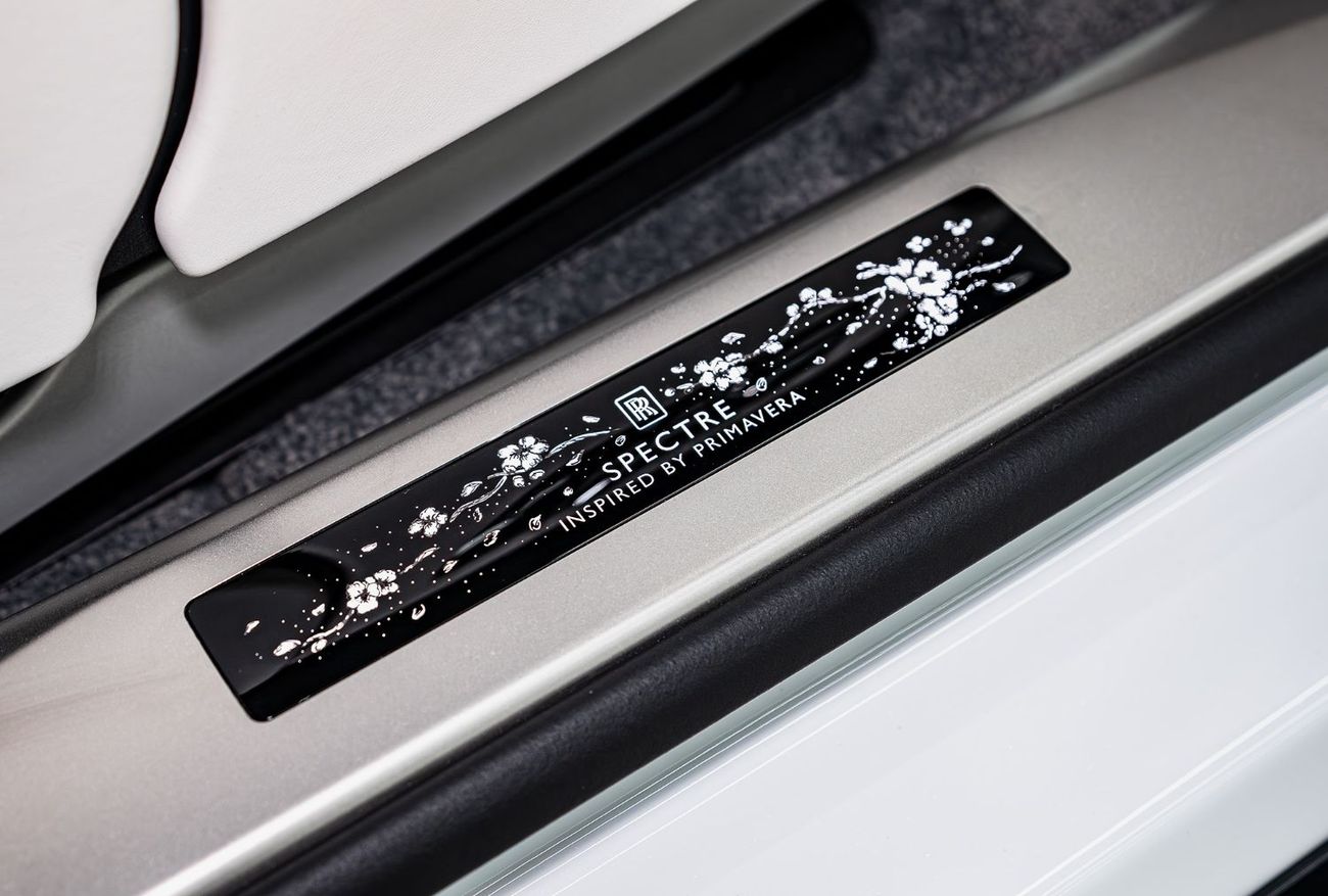 Rolls-Royce Spectre ROLLS-ROYCE SPECTRE PRIMAVERA INSPIRED MY26 FULL
