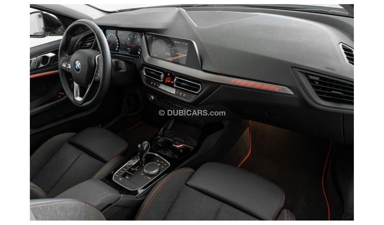 BMW 120i 2021 BMW 120i Sport / BMW Warranty & Full BMW Service History