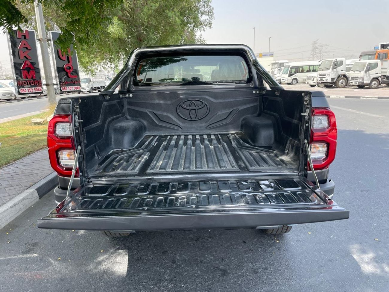 تويوتا هيلوكس Manual Hilux  Only For Export