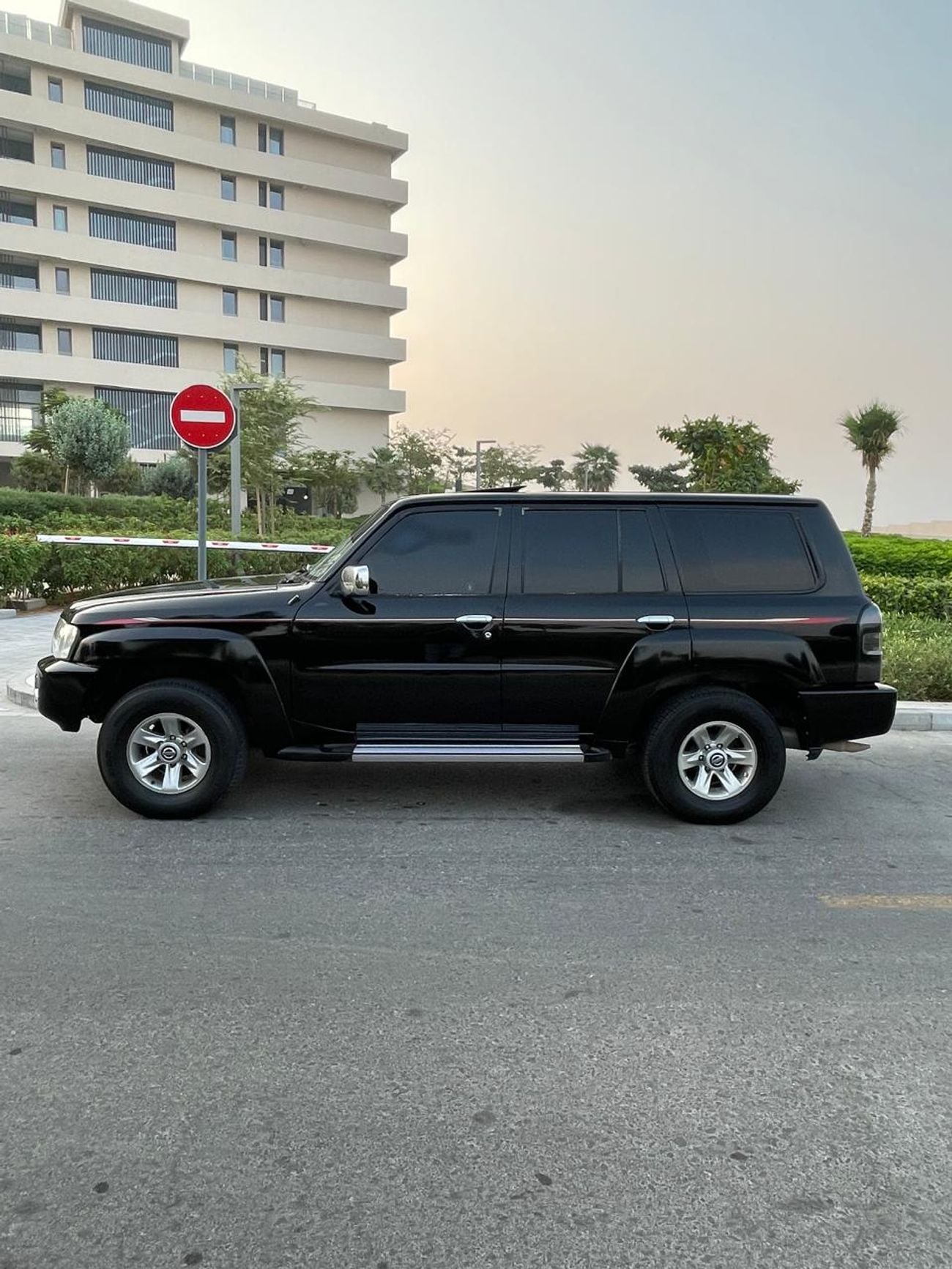 Nissan Patrol HT SAFARI