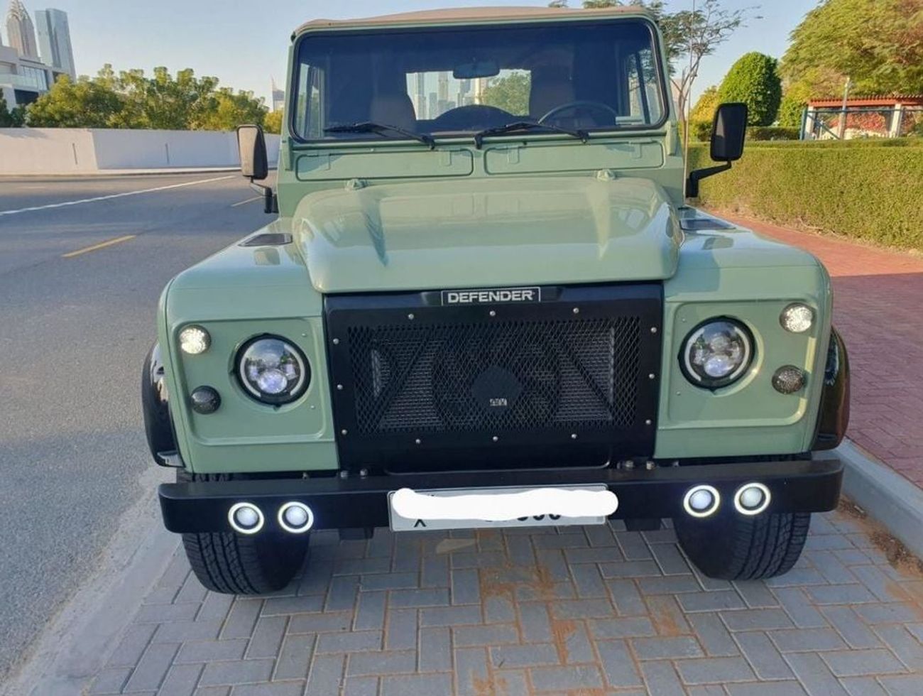 Land Rover Defender 110 Pick up