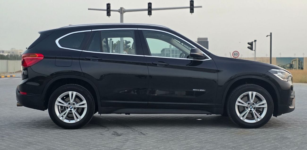 BMW X1 SDRIVE 20i EXCLUSIVE