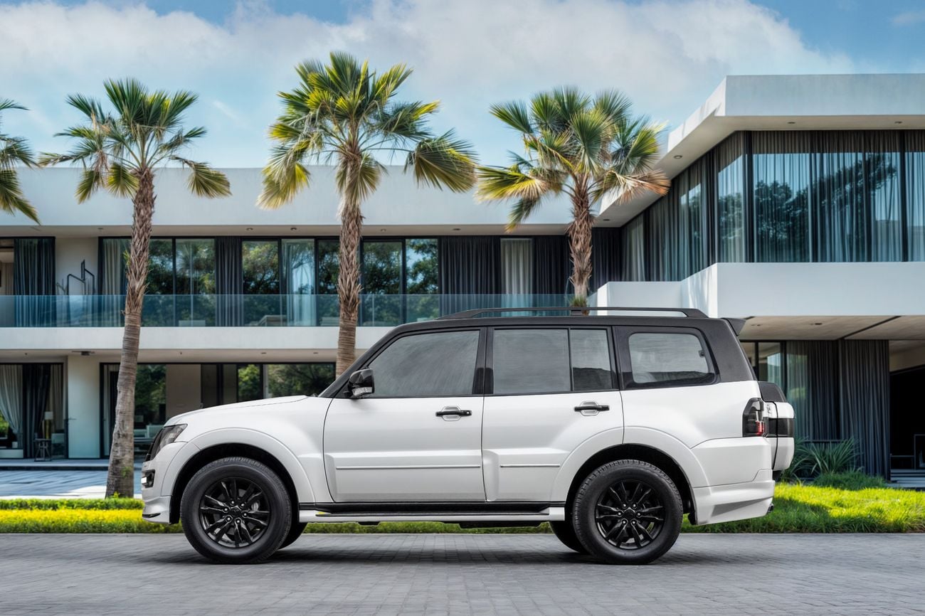 Mitsubishi Pajero Pajero GLS Highline | 1,665 P.M | 0% Downpayment | Service History!