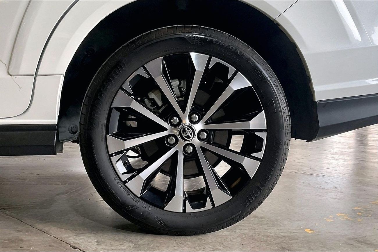 تويوتا فيلوز GX | شامل الضمان | 0 ﺪﻔﻋﺓ ﺃﻮﻟﻯ