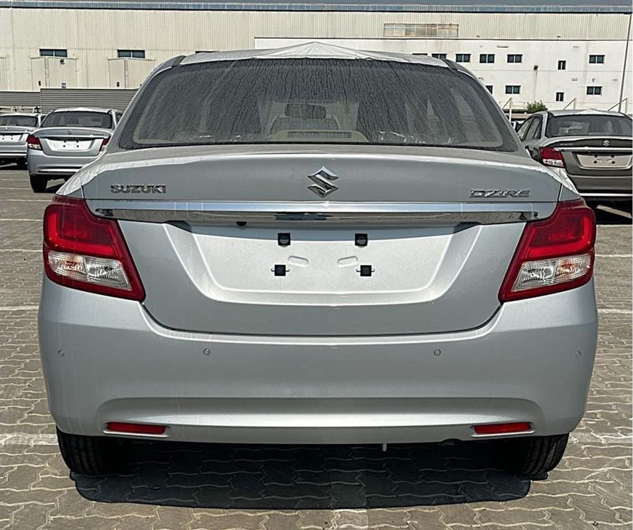 سوزوكي دزاير 2025 Suzuki Dzire 1.2L GLX AMT SLDA