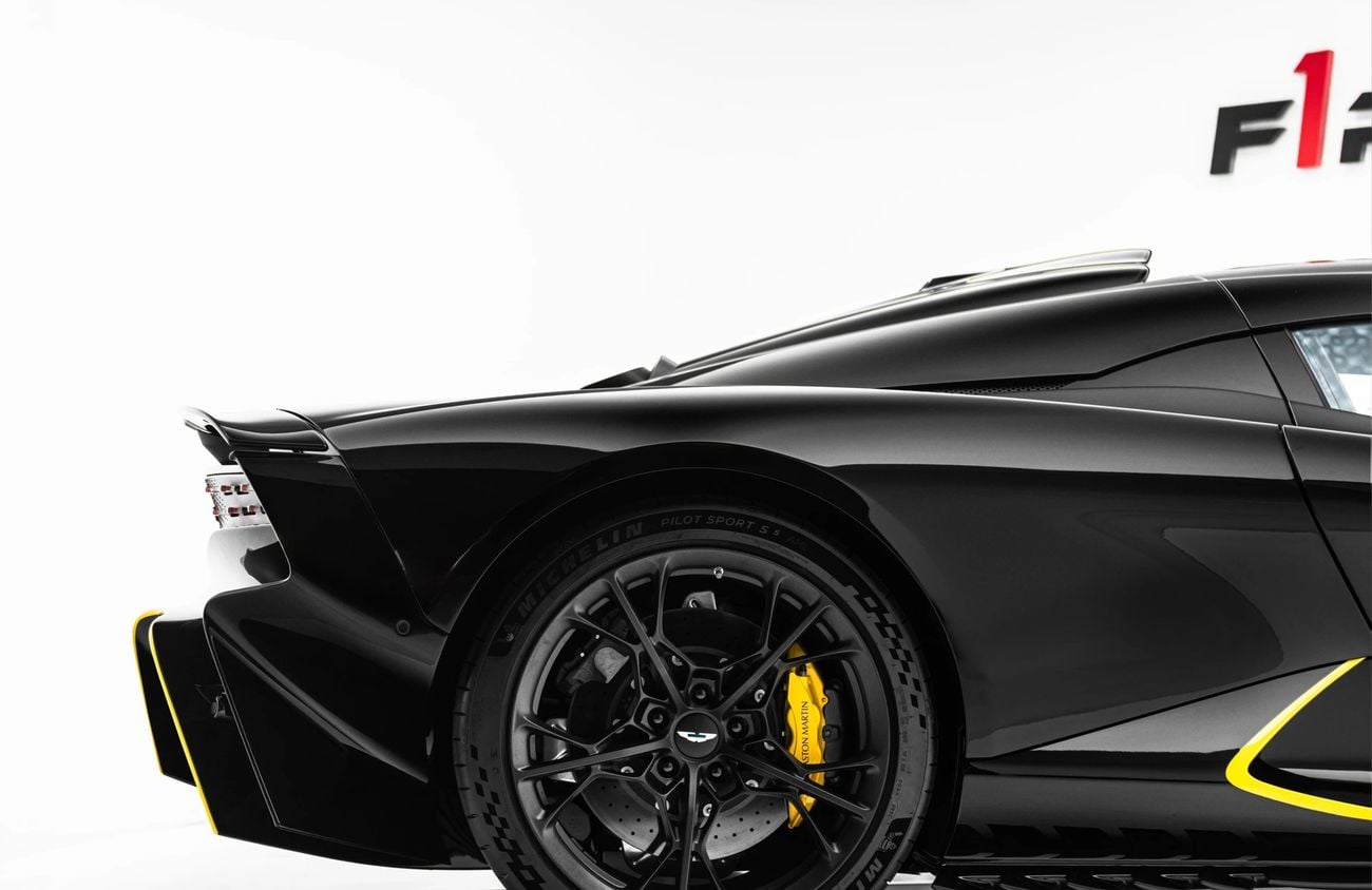 Aston Martin Valhalla 4.0L V8 Twin-Turbo Engine + eMotors