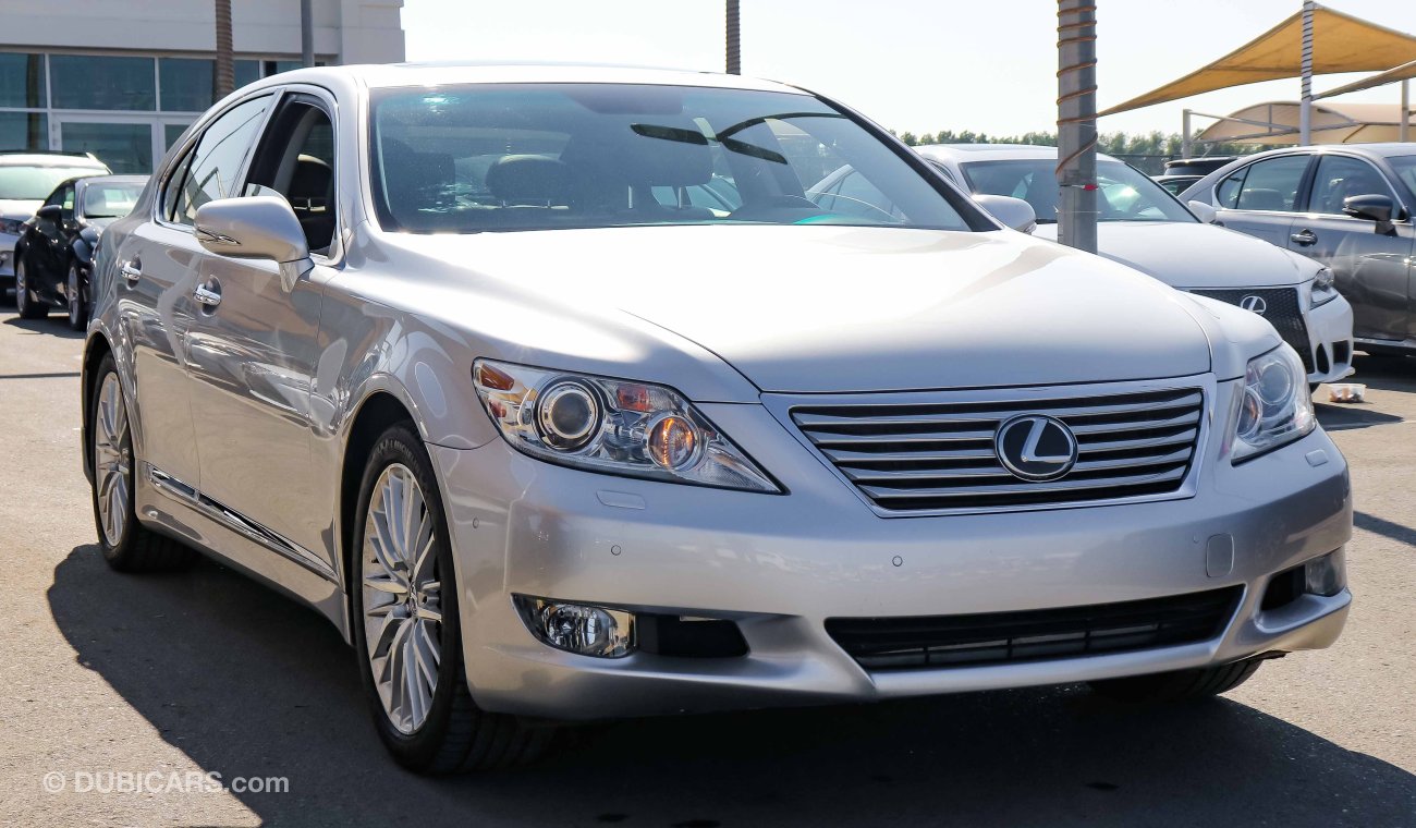 Lexus LS460