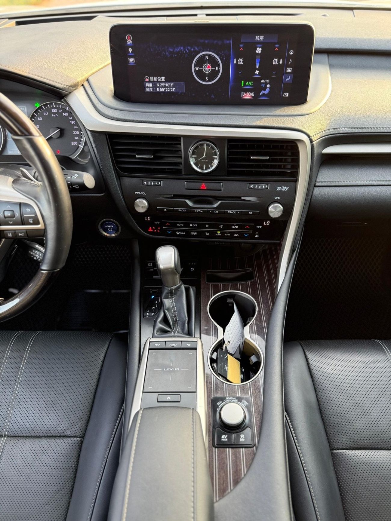 لكزس RX450h L Platinum 3.5L (7 Seater)