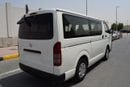 تويوتا هاياس Toyota Hiace Std Roof Bus 13 seater, Model:2015.Excellent condition