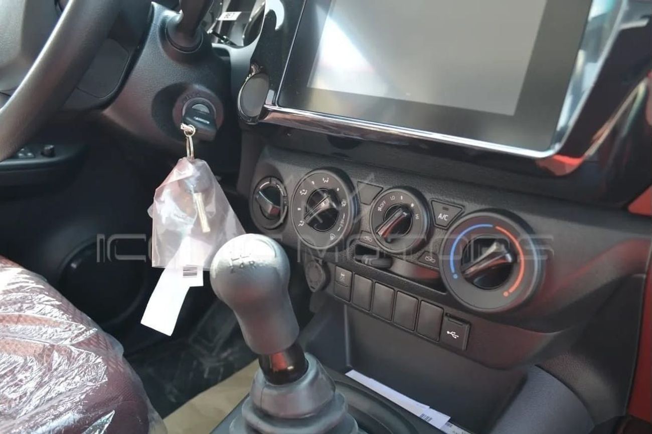 Toyota Hilux 2025 TOYOTA HILUX 2.7L PETROL MANUAL 4X4