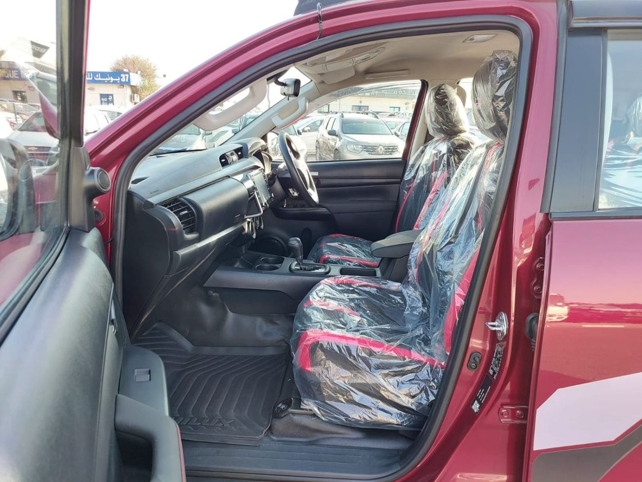 Toyota Hilux (RAMADAN OFFER) TOYOTA HILUX PICKUP RHD 2023 MODEL 2.8 L DIESEL AUTOMATIC(PM95545)