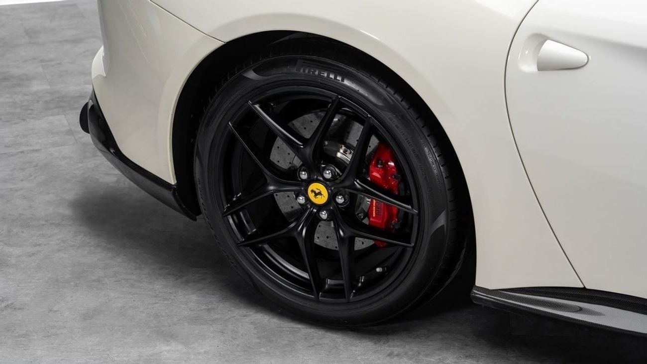 Ferrari F12 Berlinetta - 2017 - GCC Specs