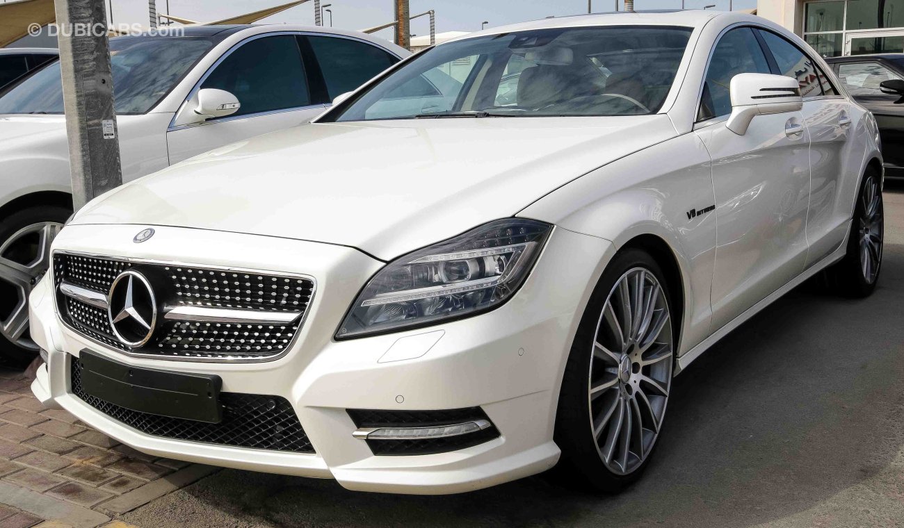 مرسيدس بنز CLS 500