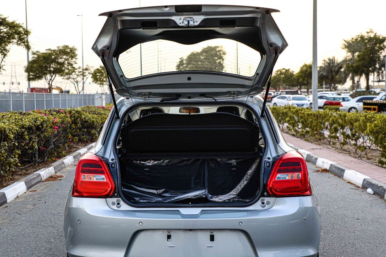 Suzuki Swift 2024 Suzuki Swift 1.2 GLX - Silky Silver Metallic inside Black | Export Only