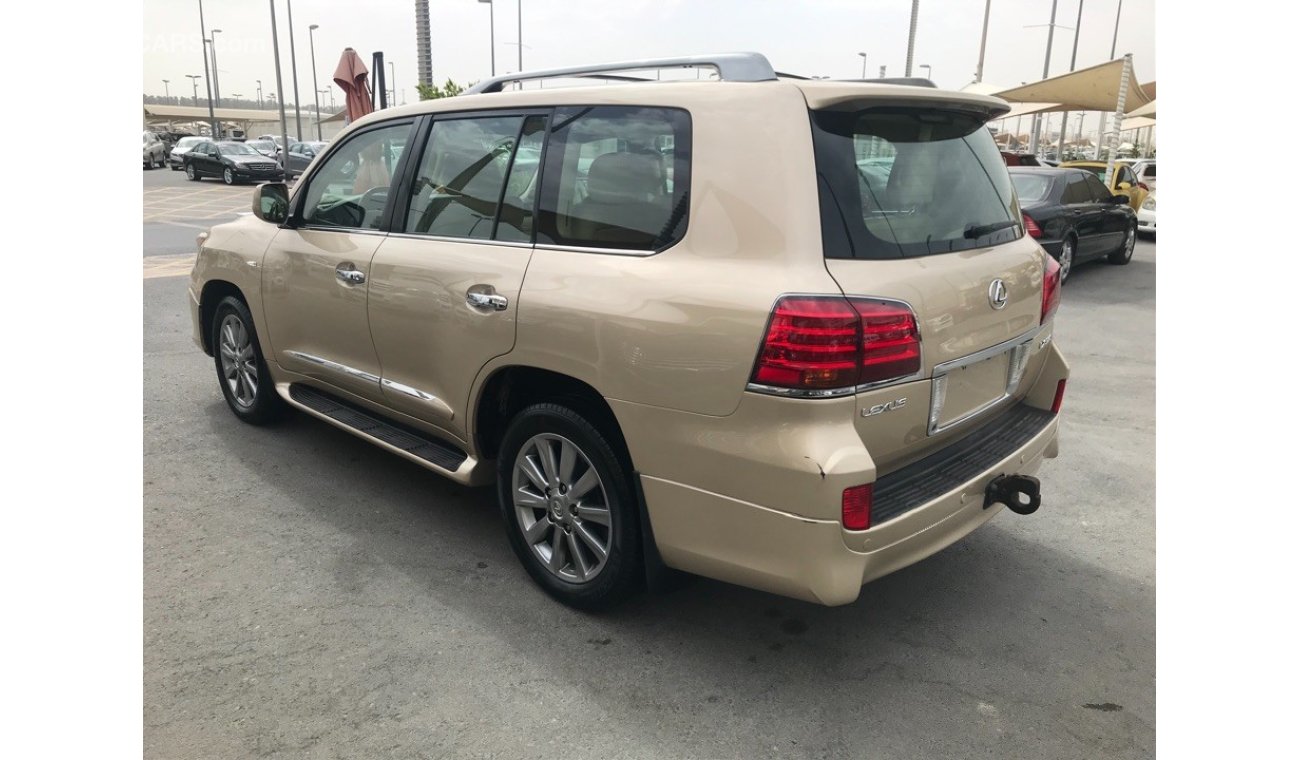 Lexus LX570