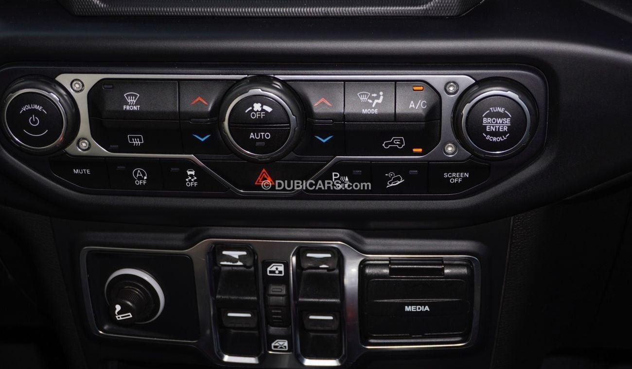 Jeep Wrangler Sahara