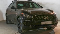 Infiniti QX70 S